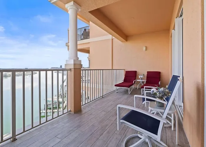 Waterfront Breeze