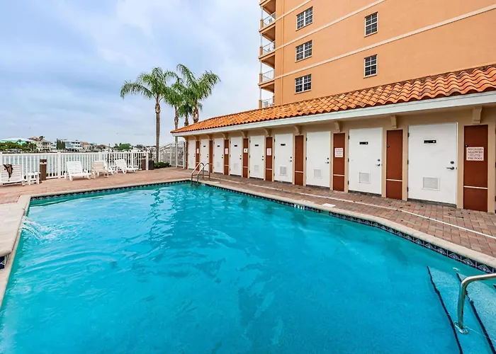 Waterfront Breeze Clearwater Beach